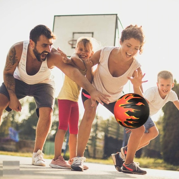 Set of two 7” Flames Mini-Basketball - Picture 4 of 5